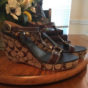 🌟 FINAL PRICE - COACH Logo Wedge Sandal 🌟